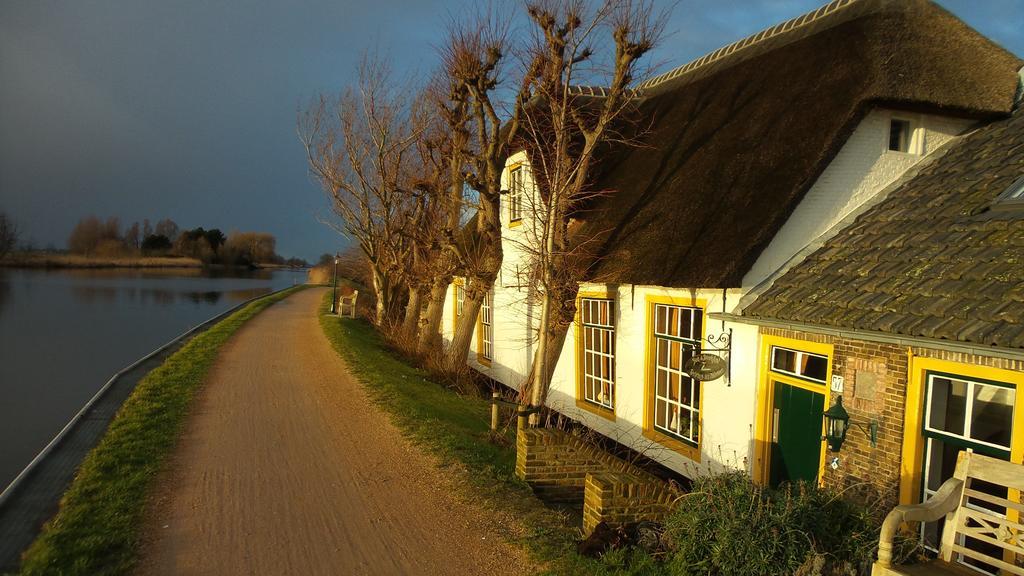 B&B Rechthuis Van Zouteveen Schipluiden Extérieur photo